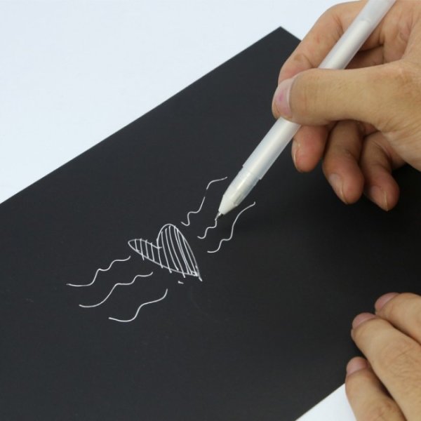 Gelly Roll белая ручка