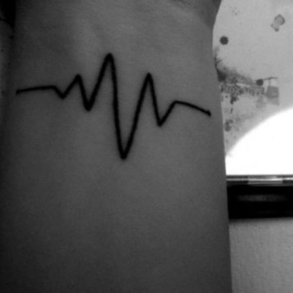 Тату ручкой пульс