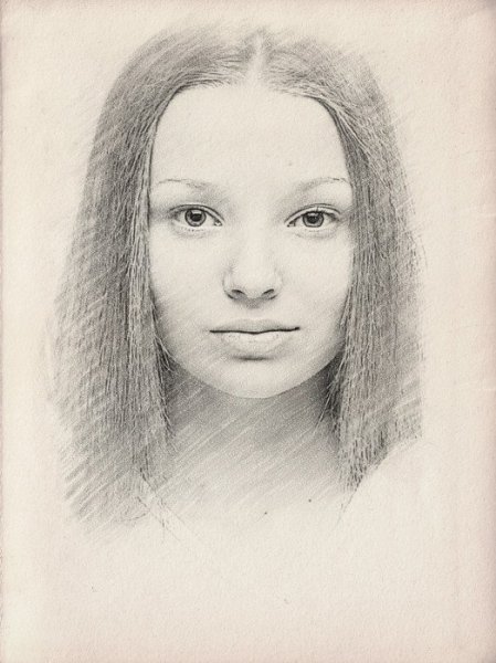 Портрет женщины карандашом