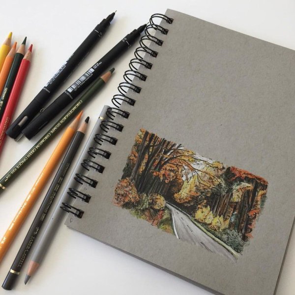 Скетчбук карандашом
