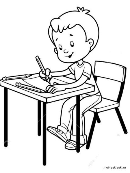 Мальчик за партой