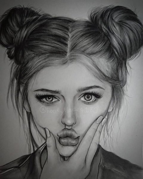 Рисунок девушки карандашом