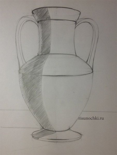 Рисование с натуры ваза