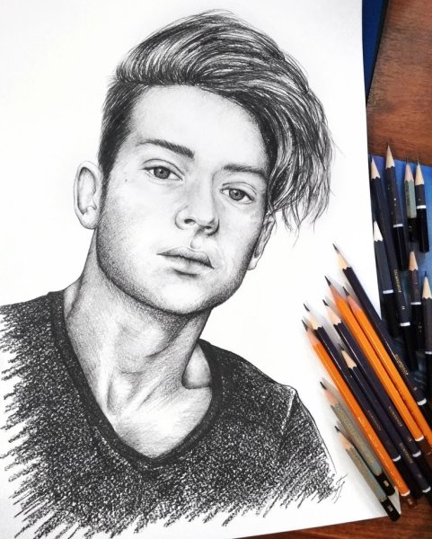 Портреты блоггеров карандашом