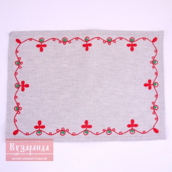 Орнамент на скатерти