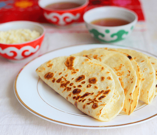 Традиционное татар кыстыбый