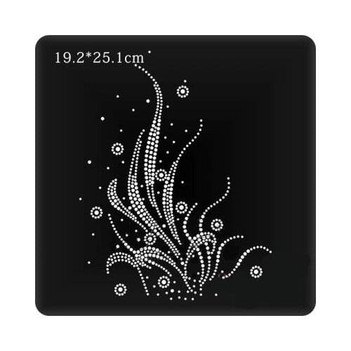 Орнамент из страз