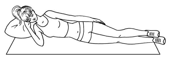 Человек лежит на боку