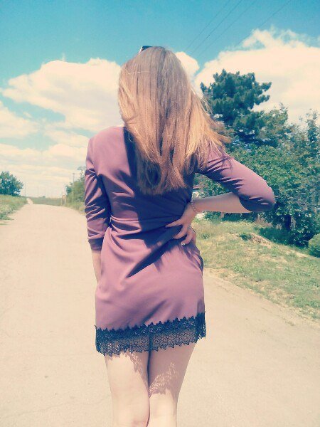 Мама с дочкой в коронах