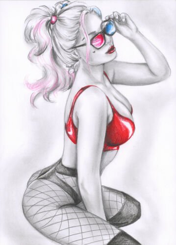 Горячие девушки арты