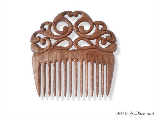 Гребень старинный деревянный