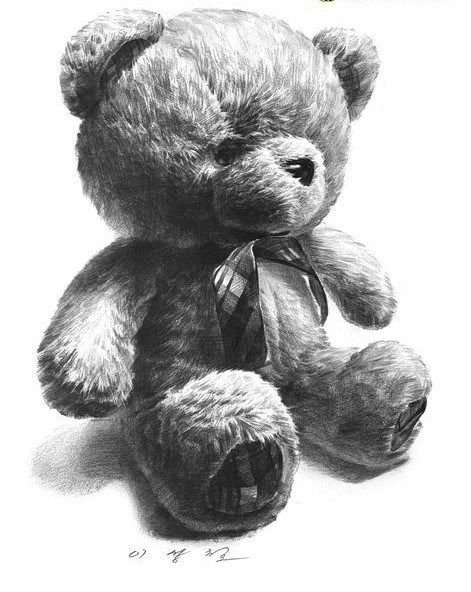 Мишка карандашом