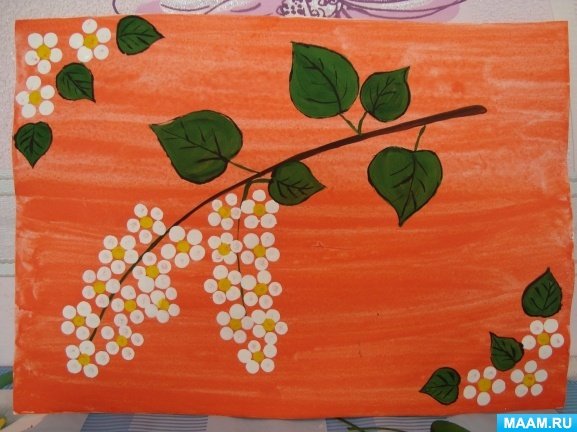 Рисование черемухи ватными палочками