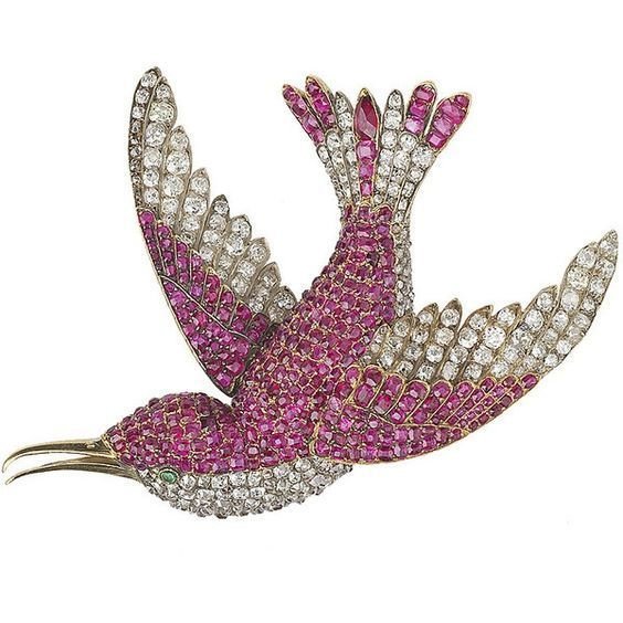 Птица из драгоценных камней