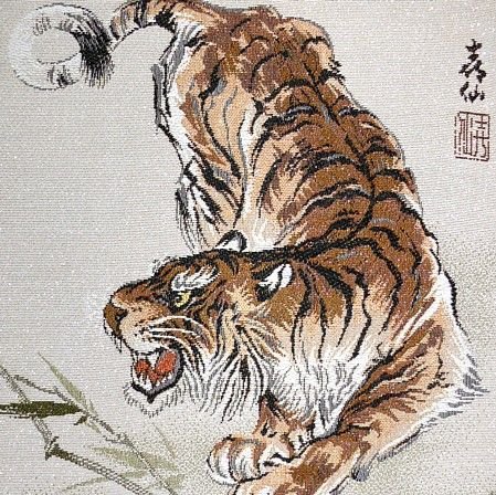 Тигр пьющий воду японская гравюра