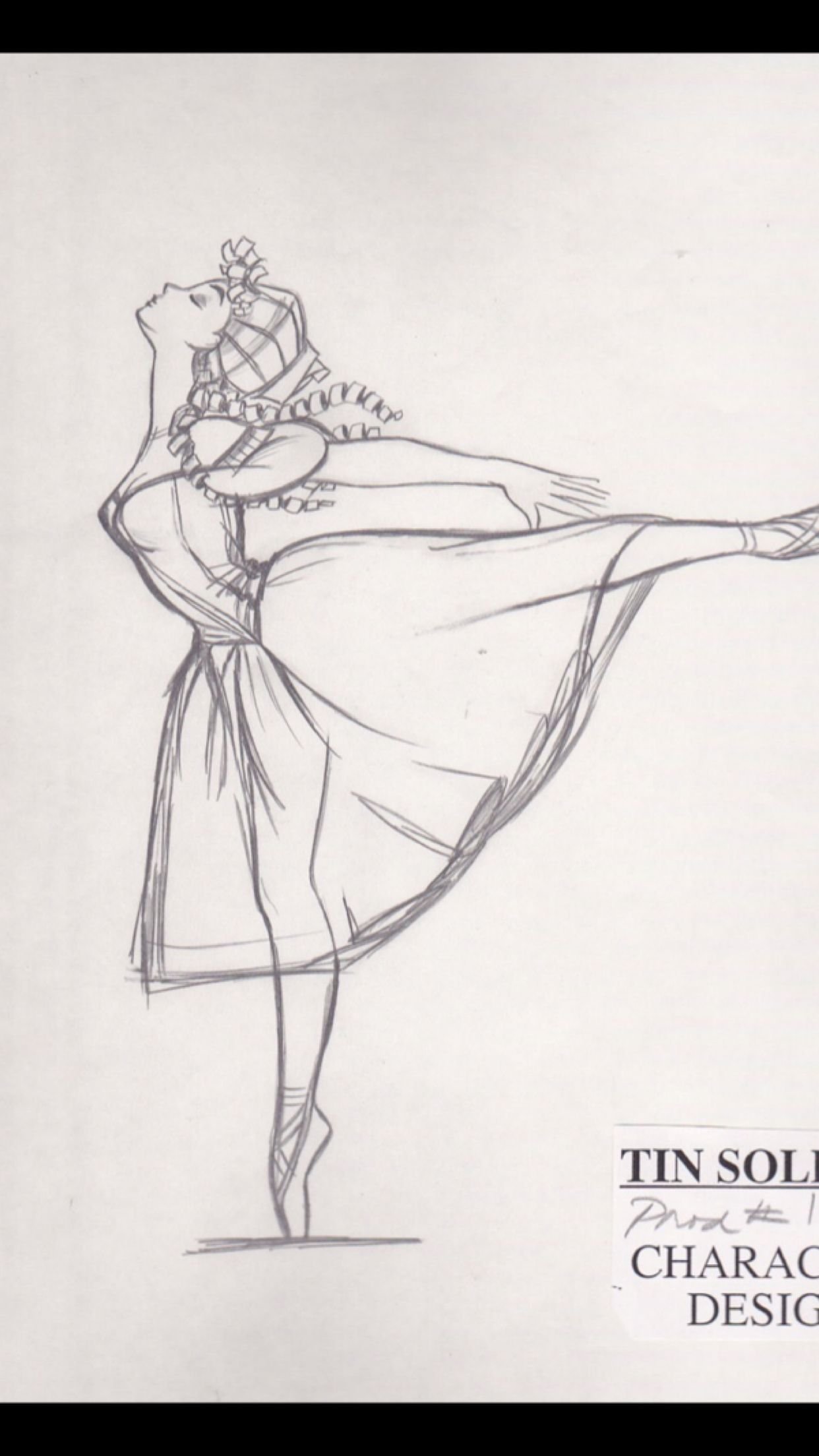 Балерина карандашом в скетчбуке