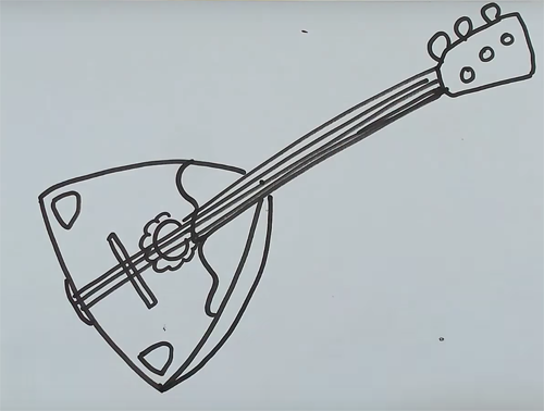 Нарисовать русский народный инструмент балалайка