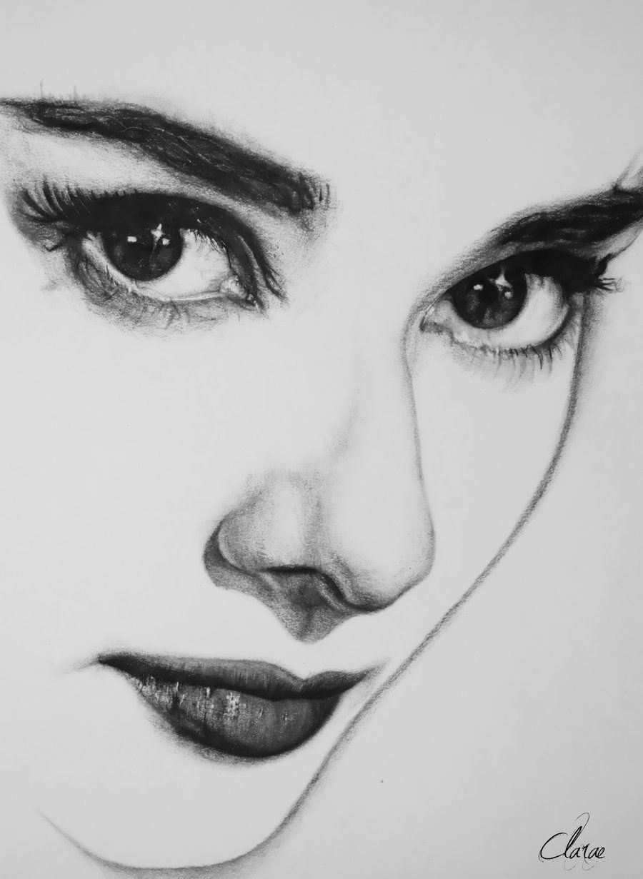 Портрет девушки черно белый карандашом