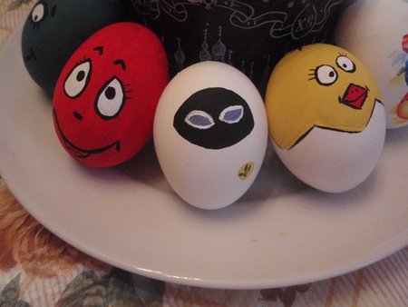 Пасхальные яйца с глазами