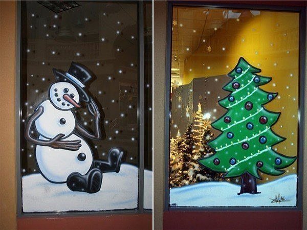 Новогодние рисунки на окнах