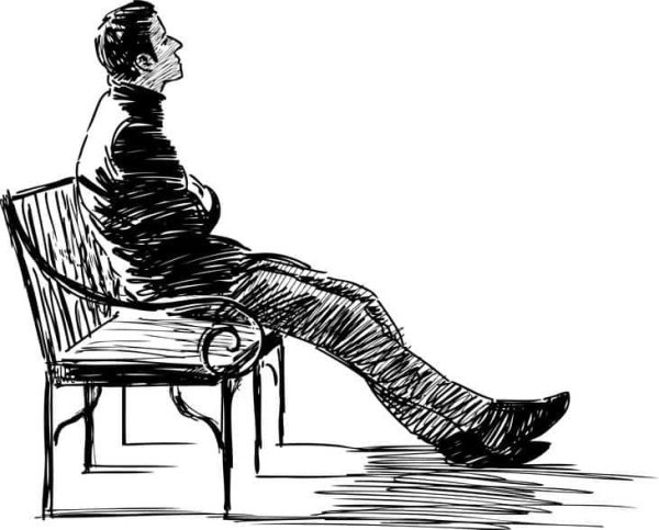 Фигура сидящего человека на стуле