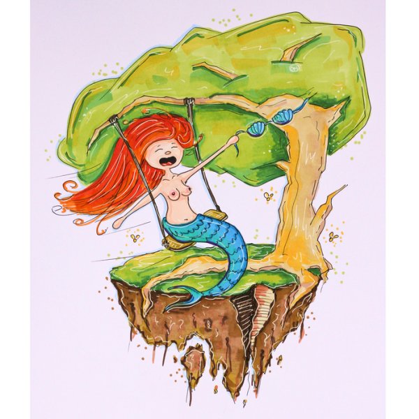 Русалка сидит на дереве