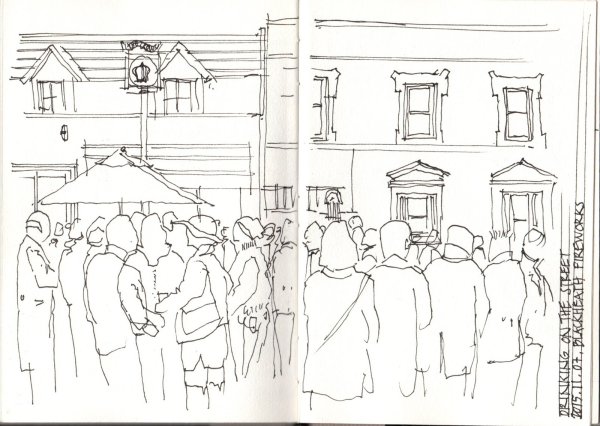 Толпа людей карандашом