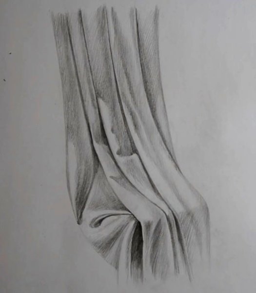 Драпировка карандашом