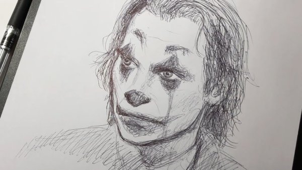 Джокер карандашом Хоакин Феникс
