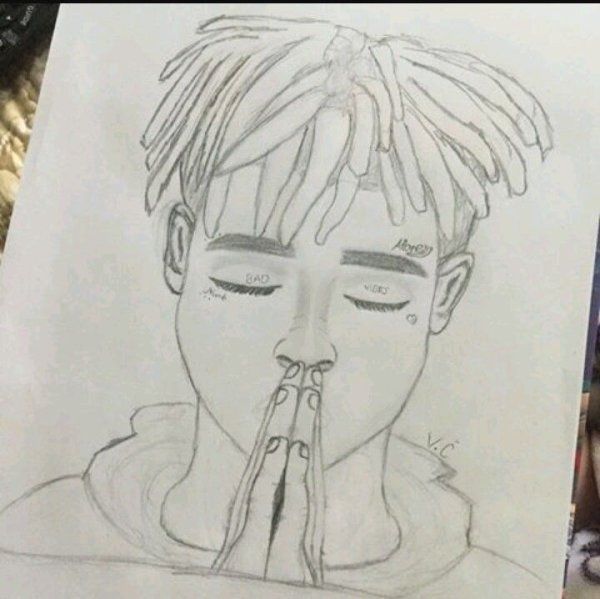 XXXTENTACION карандашом