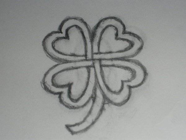 Эскиз 4 листного клевера