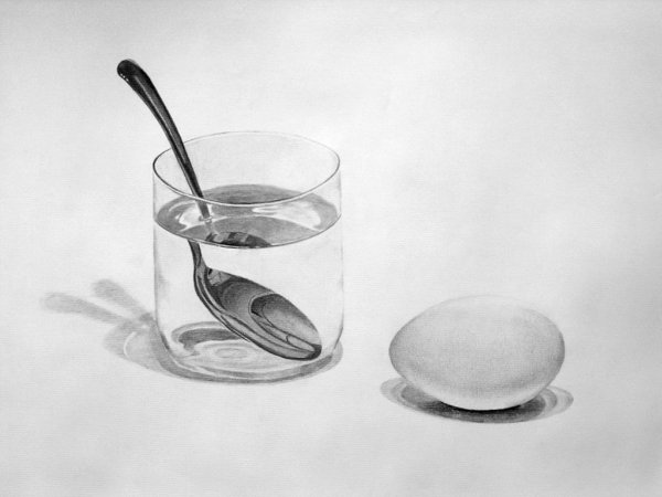 Стеклянные предметы карандашом