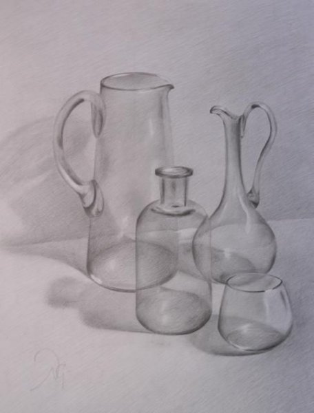 Стеклянный кувшин карандашом