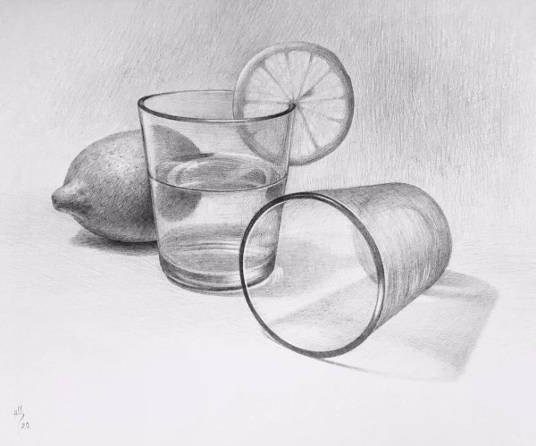 Натюрморт карандашом