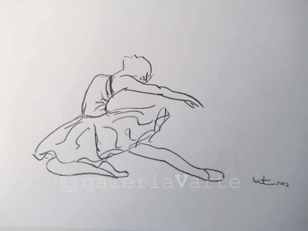 Нарисовать сидящую балерину