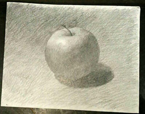 Штриховка яблоко для детей