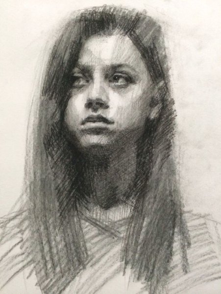 Глаз угольным карандашом