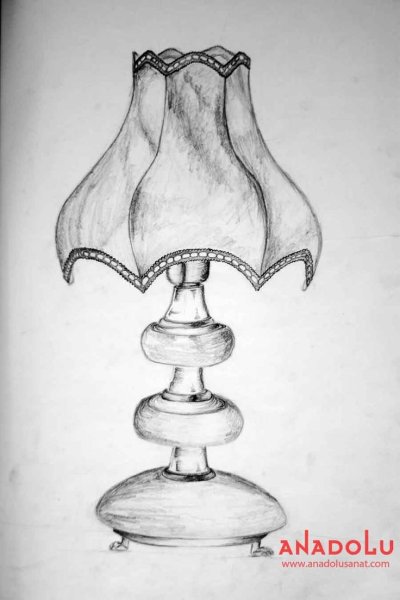 Настольная лампа карандашом