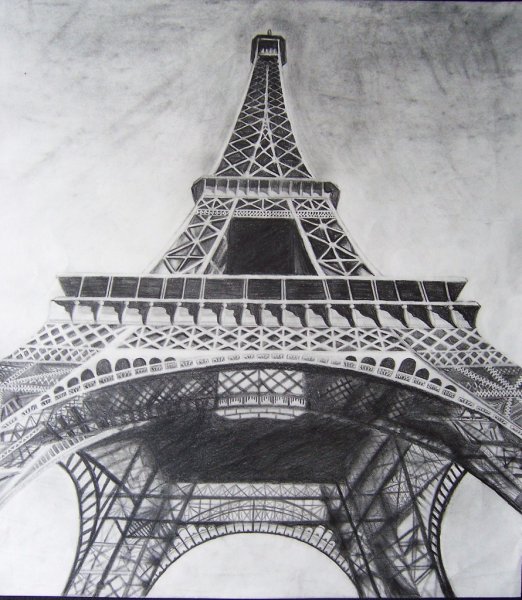 Эйфелева башня карандашом