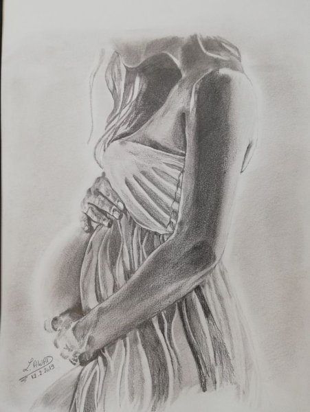 Беременная карандашом