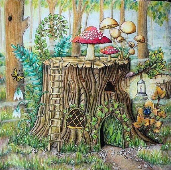 Домик ежика в лесу