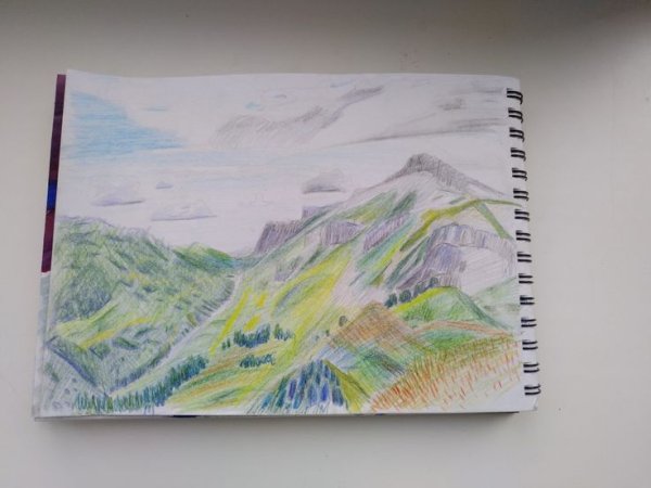 Рисунок гор цветными карандашами