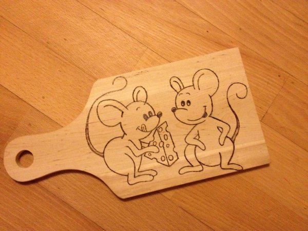 Разделочная доска с выжженным рисунком