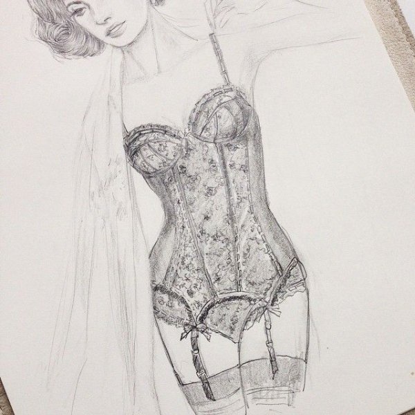 В Нижнем белье Наброски карандашом