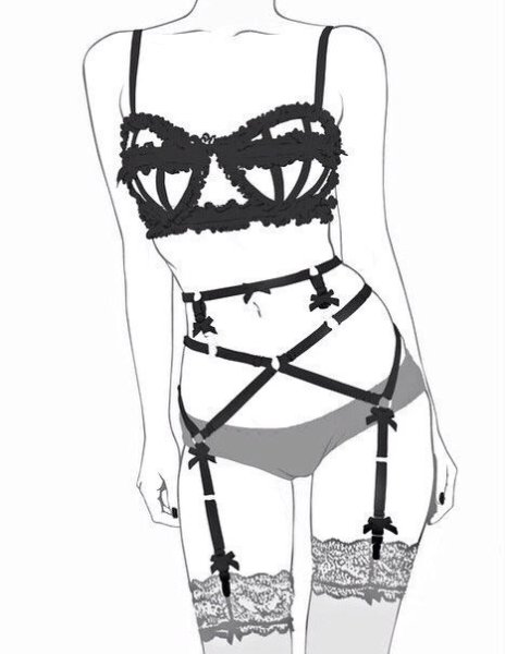 Аниме девушка в портупее