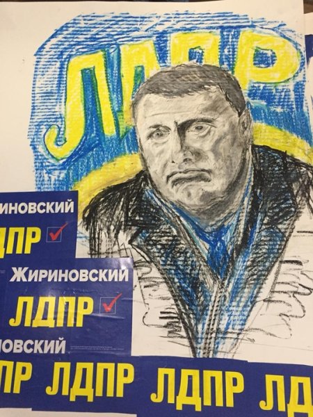 Портрет Жириновского карандашом