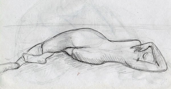 Лежачая фигура человека