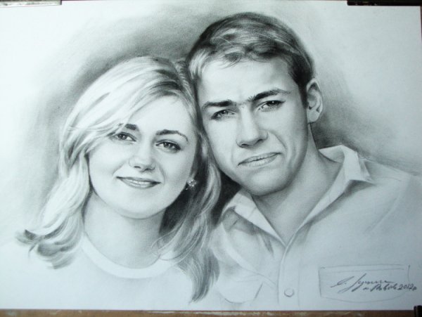 Портреты на холсте карандашом