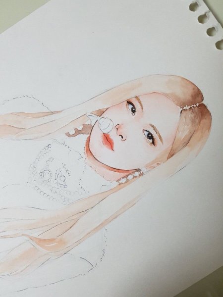 Розе карандашом из Блэк Пинк