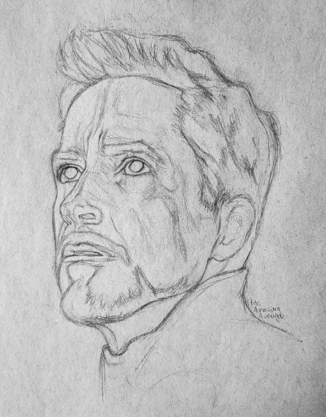 Тони Старк рисовать